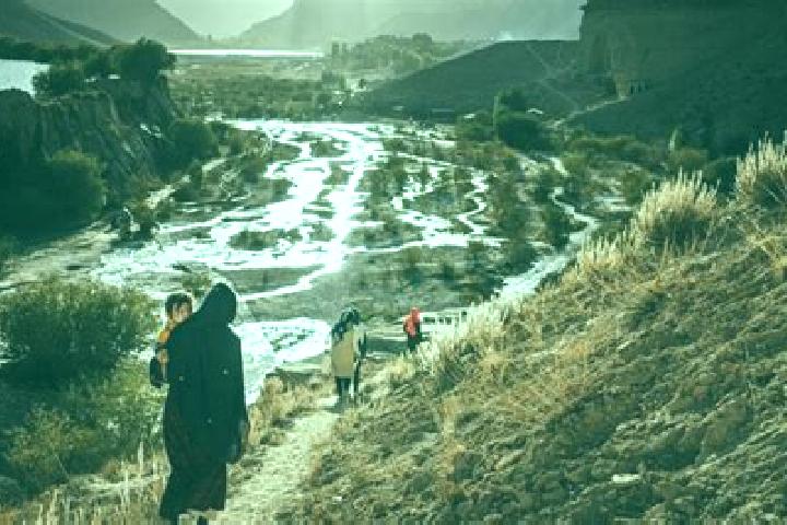 Lily, 23 — Escort in Bazar-e Yakawlang, Afghanistan