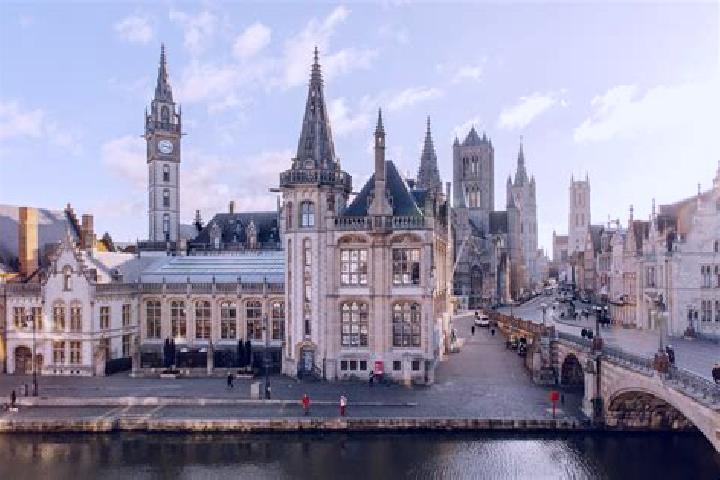 Lily, 23 — Escort in Gent, Belgium