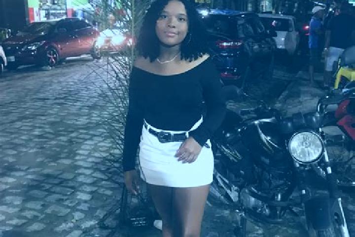 Lily, 23 — Escort in Itapitanga, Brazil