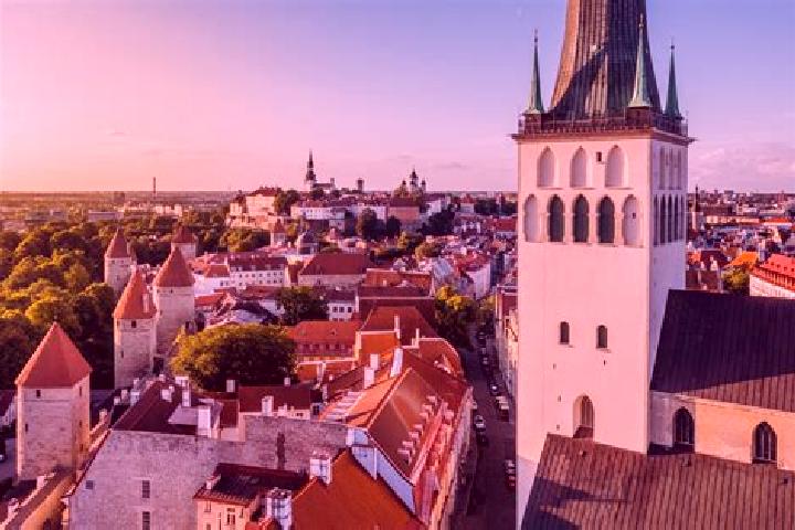 Lily, 23 — Escort in Kesklinn, Estonia