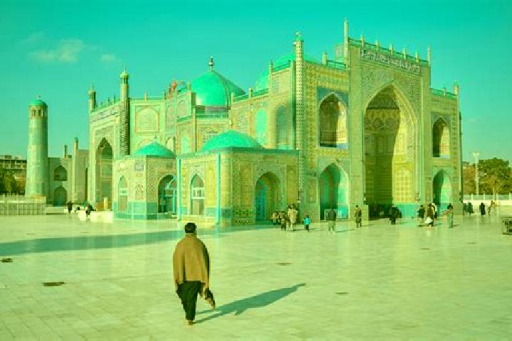 Lily, 23 — Escort in Mazar-e Sharif, Afghanistan