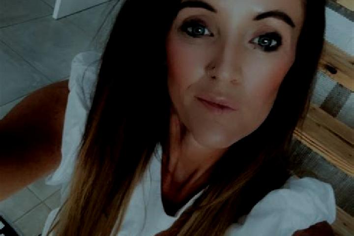Lily, 23 — Escort in Ystradgynlais, United Kingdom