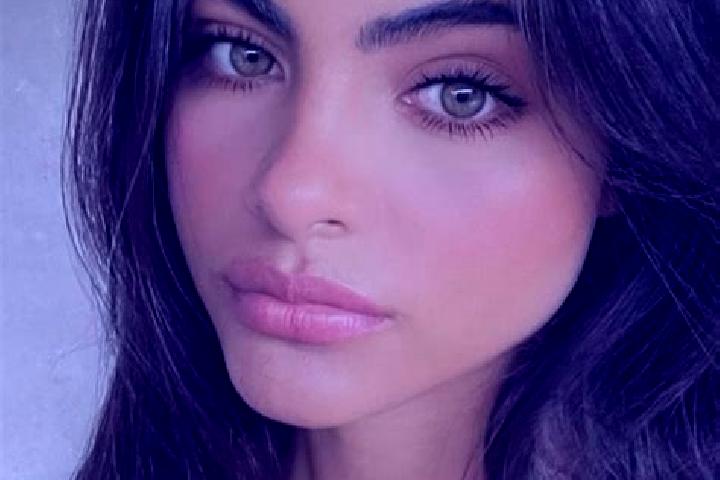 Lily, 24, a black green-eyed middle eastern companion based in Castro Verde. Offering GFE, Erotic Massage, 69. Available for incall and outcall, day and even...