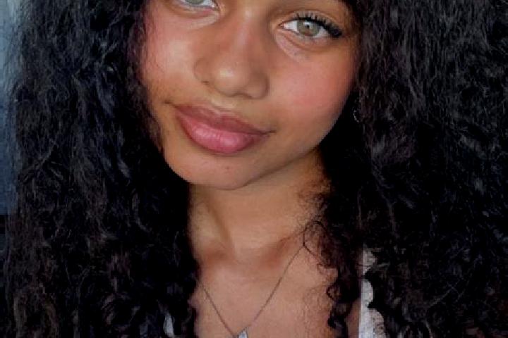Lily, 24, a black hazel-eyed mixed companion based in Suelldorf. Offering Couples, 69. Available for incall and outcall, day and evening dates.