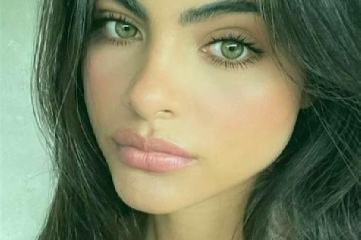 Lily, 24, a brunette green-eyed caribbean companion based in Hydro. Offering Dinner Date, GFE, 69, Roleplay. Available for incall and outcall, overnight book...