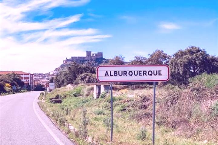 Lily, 24 — Escort in Alburquerque, Spain