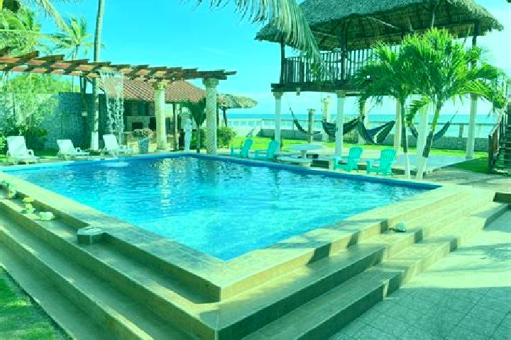 Lily, 24 — Escort in Barra de la Cruz, Mexico