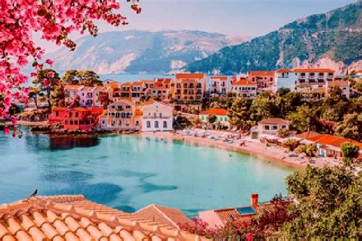 Lily, 24 — Escort in Gefyroudi, Greece