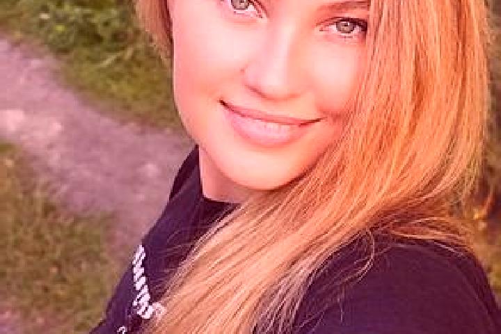 Lily, 24 — Escort in Korostyshiv, Ukraine