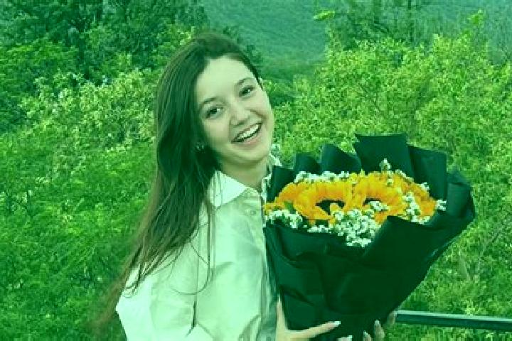 Lily, 24 — Escort in Pianco, Brazil