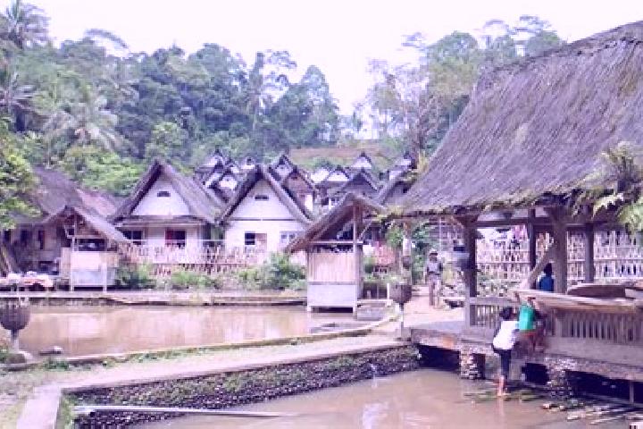 Lily, 24 — Escort in Tonggoh, Indonesia