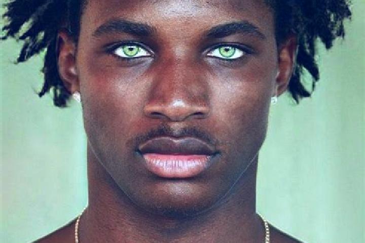 Lily, 25, a black green-eyed ebony companion based in Huelamo. Offering Overnight, Roleplay, Dinner Date, Fetish, GFE. Available for incall and outcall, over...
