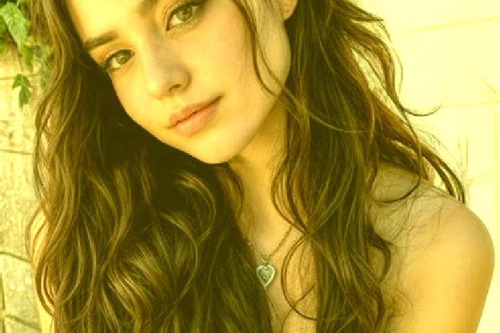 Lily, 25, a black hazel-eyed mediterranean companion based in Alhandra. Offering Couples, Overnight, A-Level. Available for incall and outcall, day and eveni...