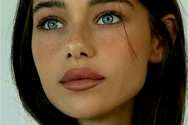 Lily, 25, a brunette dark-eyed slavic companion based in Bandeira. Offering Couples, Deep French Kissing, Striptease, OWO, CIM. Available for incall and outc...