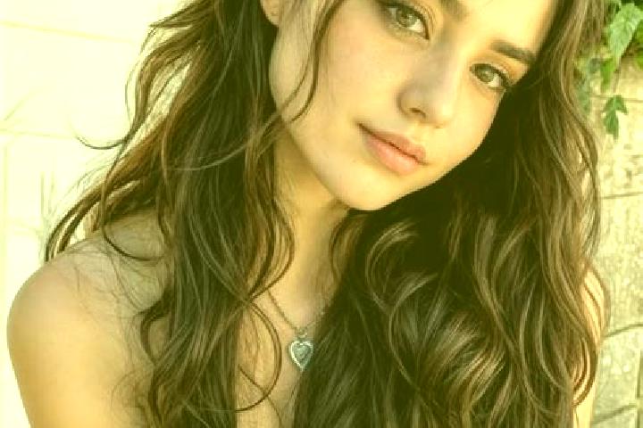 Lily, 25, a brunette hazel-eyed middle eastern companion based in Lantzville. Offering 69, Party Girl, Roleplay, Fetish. Available for incall and outcall, da...