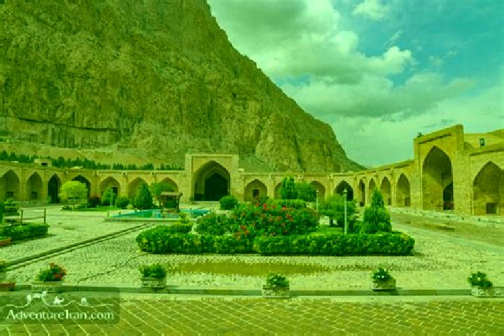 Lily, 25 — Escort in Darjazin, Iran