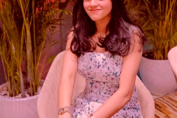 Lily, 25 — Escort in Farah, India