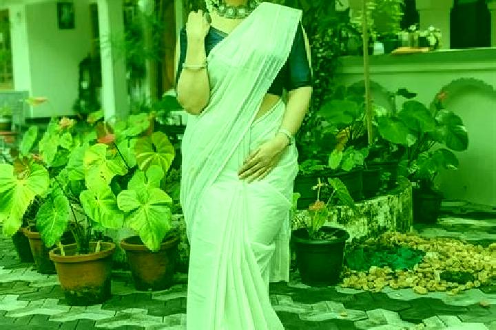 Lily, 25 — Escort in Jalakandapuram, India