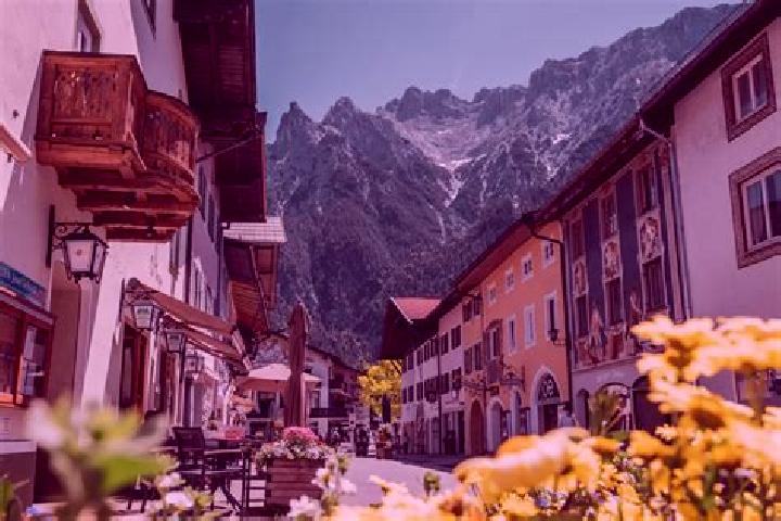 Lily, 25 — Escort in Mittenwald, Germany