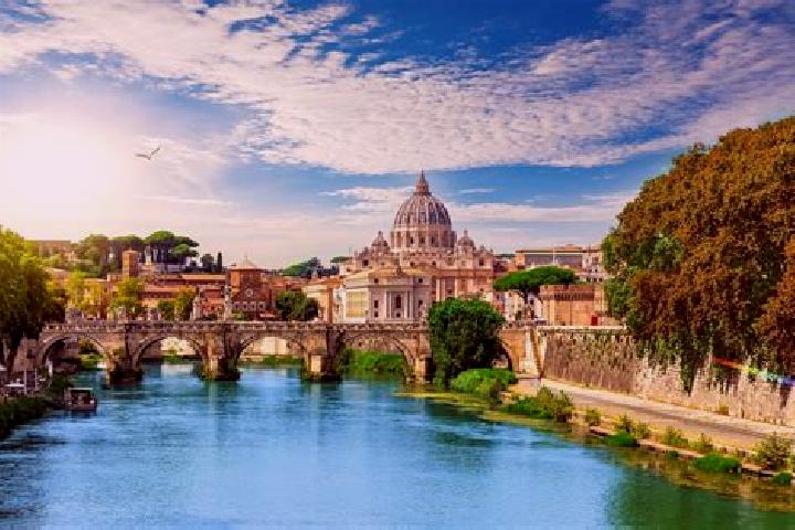 Lily, 25 — Escort in Ponso, Italy