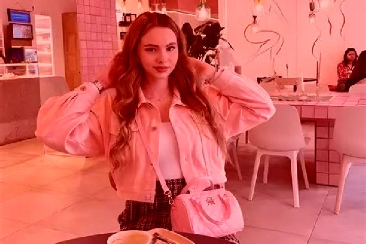 Lily, 25 — Escort in Thorne, United Kingdom