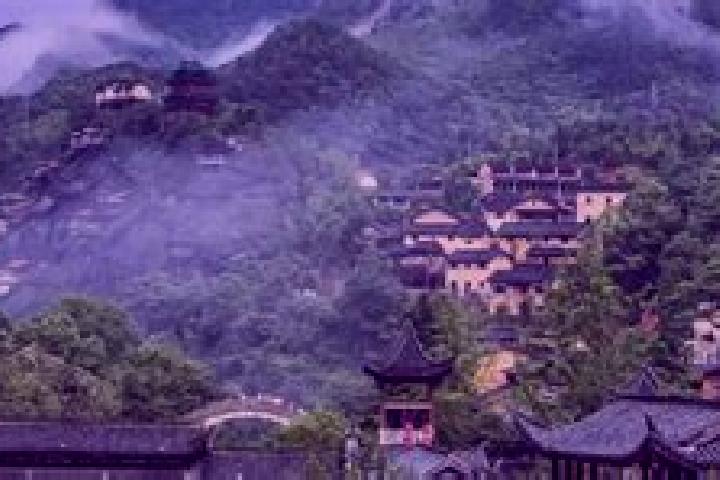 Lily, 25 — Escort in Youhua, China
