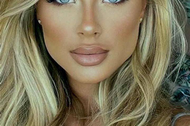 Lily, 26, a blonde blue-eyed latina companion based in Roannes-Saint-Mary. Offering Travel Companion, Girlfriend Experience, Party Girl, Prostate Massage. Av...