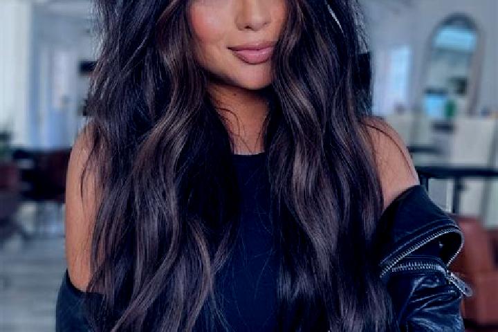 Lily, 26, a brunette dark-eyed slavic companion based in Sadska. Offering Fetish, Erotic Massage, OWO. Available for incall and outcall, overnight bookings a...