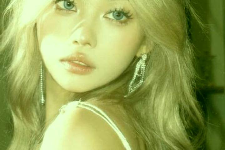 Lily, 26, a platinum blonde amber-eyed asian companion based in Seoam. Offering Travel Companion, Girlfriend Experience, Duos. Available for incall and outca...