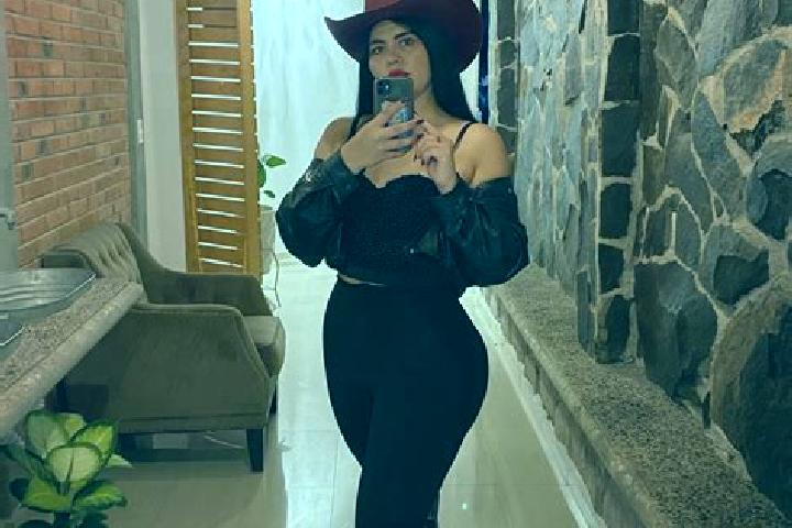 Lily, 26 — Escort in El Cabezon, Mexico