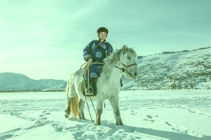 Lily, 26 — Escort in Huurch, Mongolia