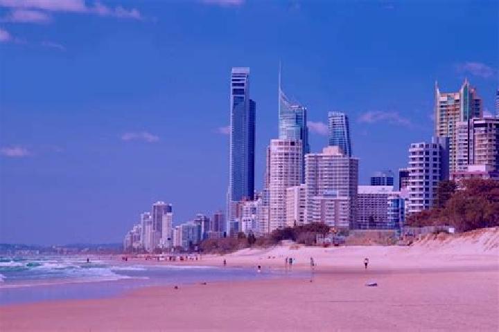 Lily, 26 — Escort in Main Beach, Australia