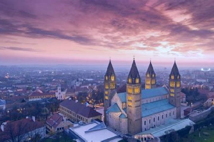 Lily, 26 — Escort in Martin Kertvaros, Hungary