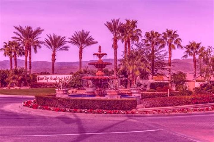 Lily, 26 — Escort in Shadow Hills, United States