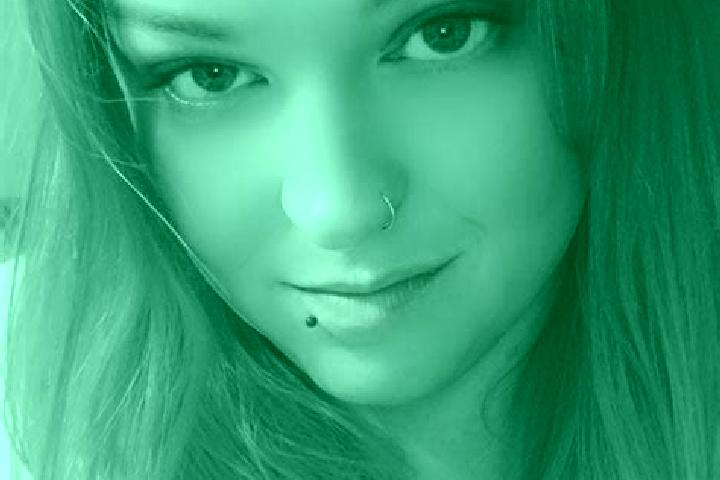 Lily, 26 — Escort in Shewah, Afghanistan