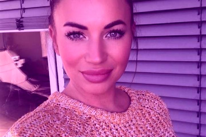 Lily, 26 — Escort in Uhingen, Germany