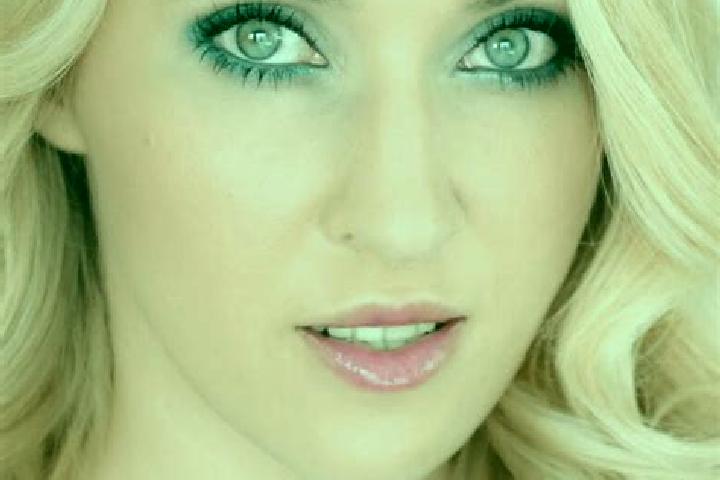 Lily, 27, a blonde green-eyed middle eastern companion based in Maura. Offering Prostate Massage, A-Level, GFE, Striptease. Available for incall and outcall,...