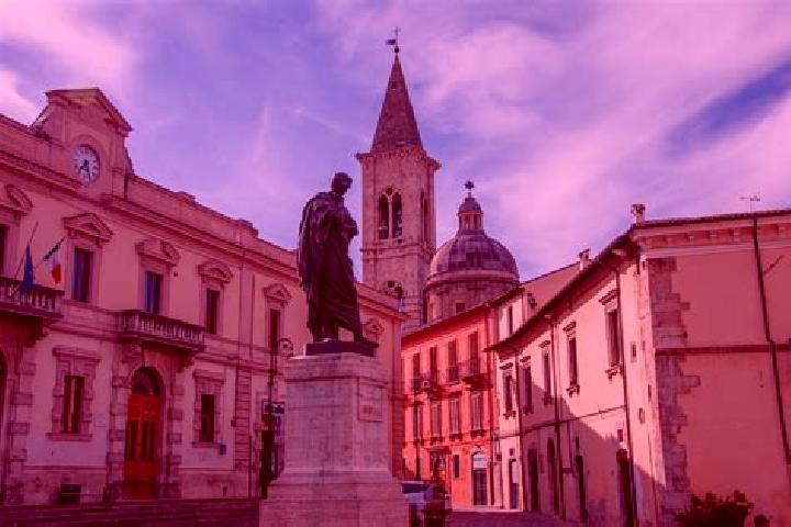Lily, 27 — Escort in Civitella Alfedena, Italy