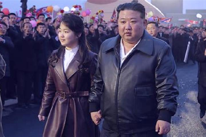 Lily, 27 — Escort in Kangdong-up, North Korea