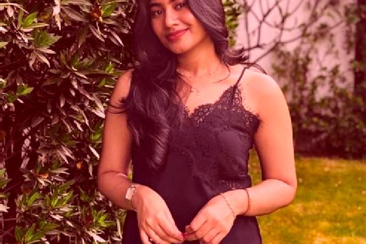 Lily, 27 — Escort in Pullur, India