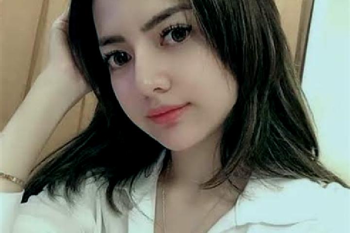Lily, 27 — Escort in Sambipondok, Indonesia