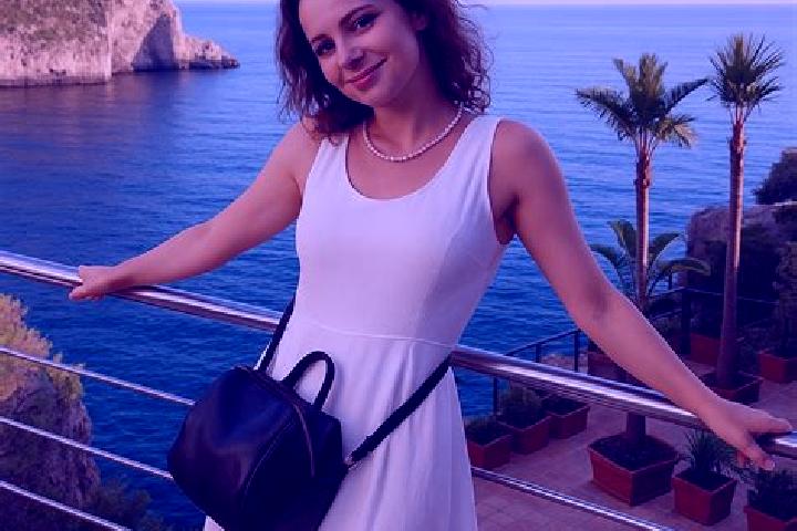 Lily, 27 — Escort in Turgut, Turkey
