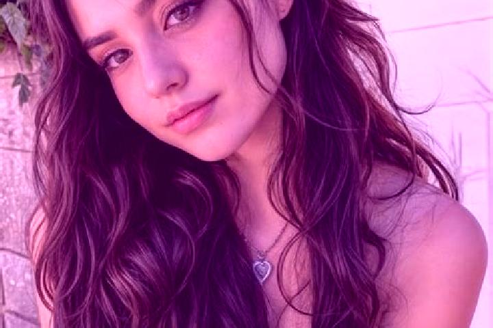 Lily, 28, a auburn hazel-eyed asian companion based in Valea Voievozilor. Offering Fetish, GFE, Prostate Massage, Deep French Kissing. Available for incall a...