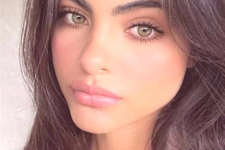 Lily, 28, a black green-eyed indian companion based in Pointe-Verte. Offering Massage, Striptease, Party Girl, Couples, Dinner Date. Available for incall and...
