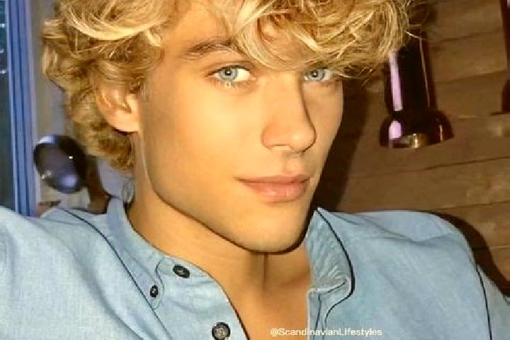 Lily, 28, a blonde blue-eyed middle eastern companion based in Juan Diego. Offering Massage, Domination, OWO. Available for incall and outcall, day and eveni...