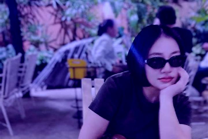 Lily, 28 — Escort in Kamalasai, Thailand