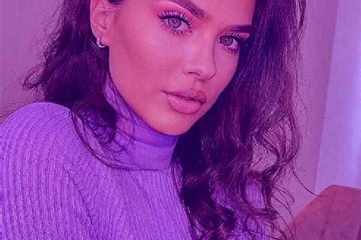 Lily, 28 — Escort in Malisevo, Kosovo