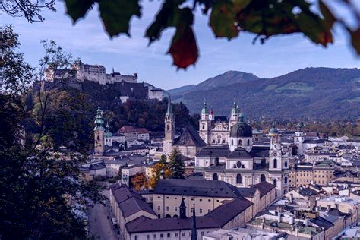 Lily, 28 — Escort in Obergaeu, Austria