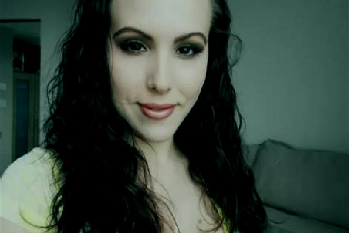 Lily, 29, a auburn brown-eyed middle eastern companion based in Santo Antonio do Sudoeste. Offering Prostate Massage, BDSM, Girlfriend Experience. Available ...