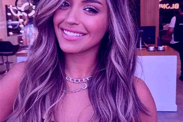 Lily, 29, a dark blonde brown-eyed caucasian companion based in Mrsklesy. Offering OWO, Massage, 69. Available for incall and outcall, day and evening dates.